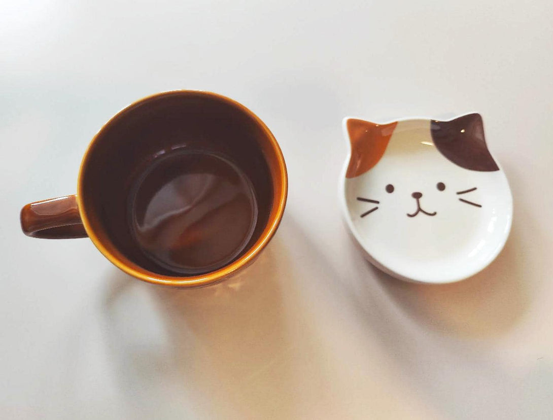 Cat Breakfast Mug with Sauce Chestnut Brown Top view