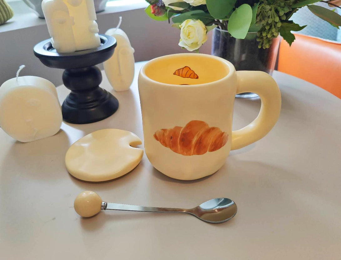Ceramic Croissant Mug with Lid side view