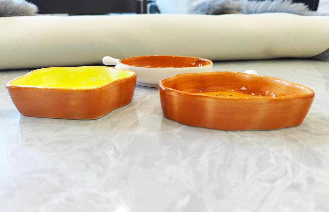 Cute Bread Shaped Ceramic Sauce Plates Side view