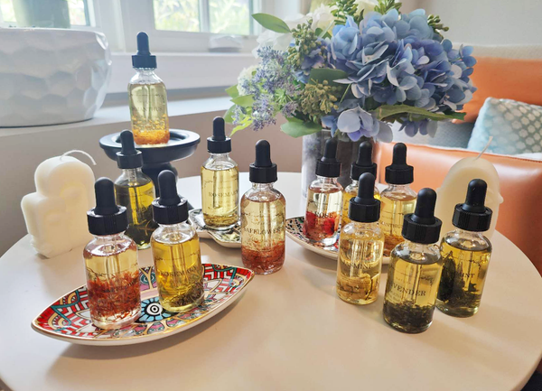 Organic Dried Flowers Body Oil, SPA,MASSAGE OIL