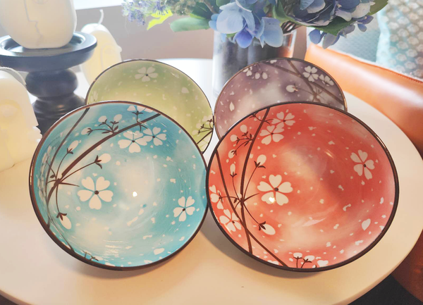 Sakura Ceramic Bowl – Romantic Cherry Blossom Design